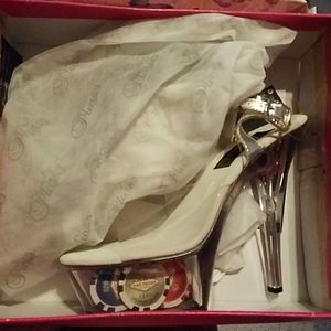 Womens NWT Pleaser Exotic dancer pumps